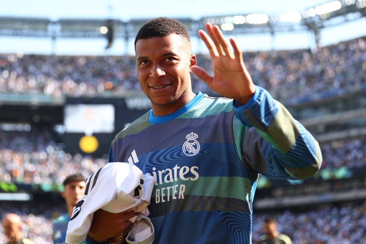 姆巴佩在MAD比赛中险胜，夺冠引发热议！